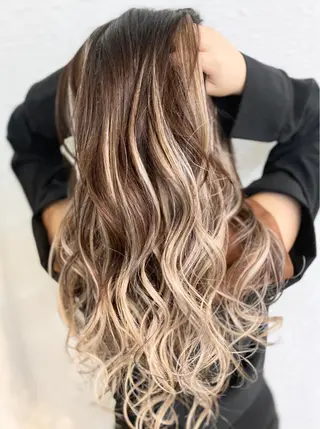 ロング 最高峰の技術力☆ 樋口健人のヘアスタイル