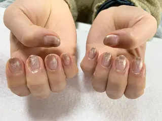 ネイル 手塚 里奈のネイルデザイン