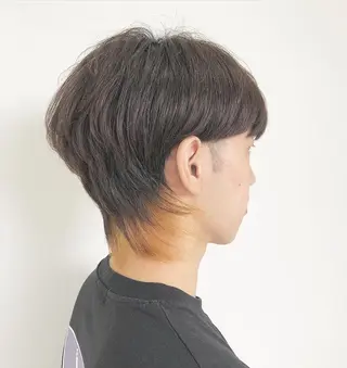 ショート カラー favorite b Charmeのヘアスタイル