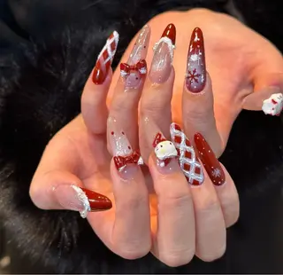 ネイル F+nail所属・F +nailのネイルデザイン