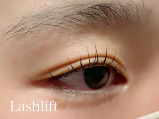 マツエク・マツパ Hau’oli所属・Hau’oli Hirayamaの眉毛・アイブロウイメージ