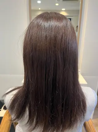 ロング 小鴨 美佳のヘアスタイル