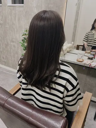 セミロング カラー 1席のみの 美容室IKKIのヘアスタイル