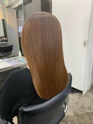 ミディアム カラー ☘️ブリーチ/ハイト ーン/レイヤー/のヘアスタイル