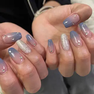 ネイル hazuki / Salon Biのネイルデザイン