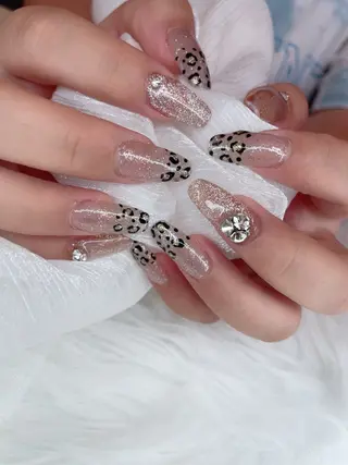 ネイル 齋藤 和泉のネイルデザイン