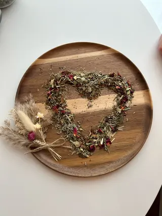 よもぎ蒸し×肌育【aju】所属・おかま直伝よもぎ蒸し 【aju】山本 亜樹のエステ・リラクイメージ