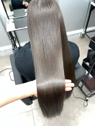 ロング カラー パーマ 🌈艶髪/髪質改善 新宿itouのヘアスタイル