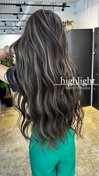 ロング 心斎橋/海外レイヤー 募集中三好玲奈のヘアスタイル