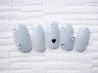 ネイル トップネイリスト Ribbon立川店のネイルデザイン