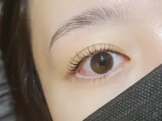 マツエク・マツパ 💜bora .のネイルデザイン