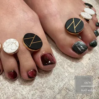 ネイル ou's nail salon所属・小林 桜のネイルデザイン