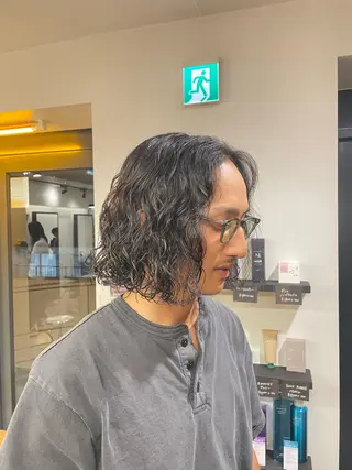 パーマ メンズ fifth神宮前 HIN★T★のヘアスタイル