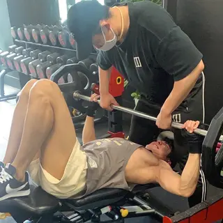 ショート カラー パーマ ヘアアレンジ メンズ キッズ ネイル マツエク・マツパ アイブロウ 脱毛サロン KAvanceのエステ・リラクイメージ