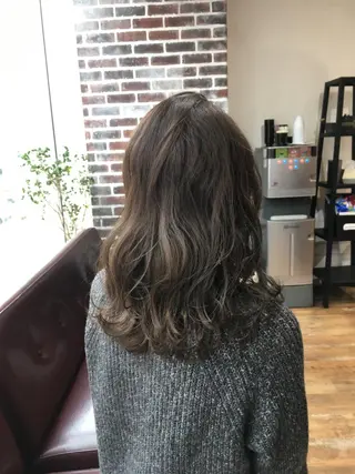 セミロング ヘアアレンジ 木下大地 HAIR Oneのヘアスタイル