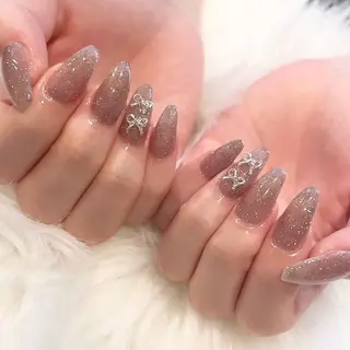 ネイル le'a まつ毛ネイルサロン所属・le`a-レア- マツエク×ネイルのネイルデザイン