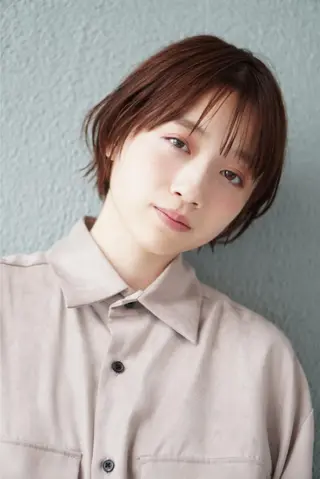 ショート レイヤーカットのプロ 大人ヘア宮森貴志のヘアスタイル