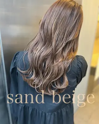 セミロング カラー ⭐️ アユミ⭐️のヘアスタイル