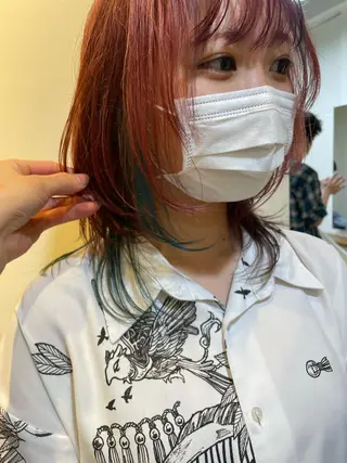 カラー RIN／韓国ヘア レイヤーカットのヘアスタイル