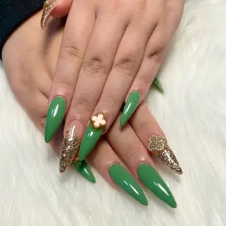 ネイル adorable 〈Kurumi〉のネイルデザイン