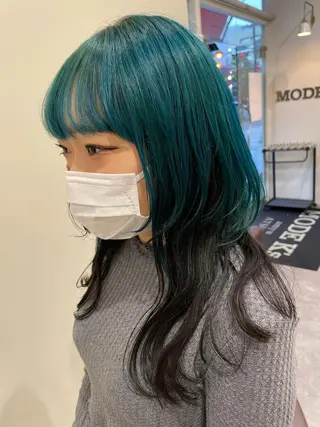 セミロング カラー Amour なぐらのヘアスタイル