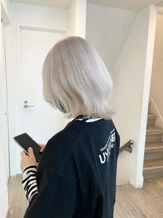 ミディアム カラー meme原宿所属・ブロンド・ハイトーン /遠藤将太のヘアスタイル