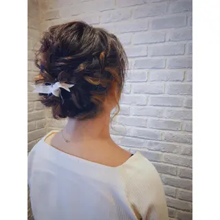 ミディアム カラー パーマ ヘアアレンジ 藤井 菜緒のヘアスタイル