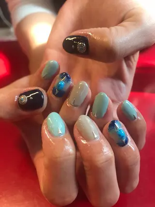ネイル A nail所属・鈴木 茜のネイルデザイン