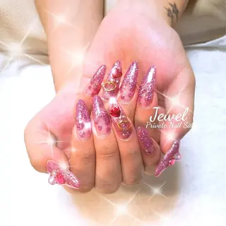 ネイル ＪＥＷＥＬ　ＮＡＩＬ所属・ＪＥＷＥＬ ＮＡＩＬのネイルデザイン