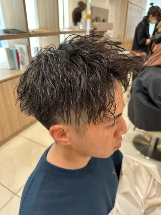 パーマ メンズ 関口 舜大のヘアスタイル