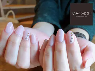 ネイル MACHOU所属・tomomi MACHOUのネイルデザイン