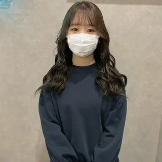 セミロング カラー はちすか るかのヘアスタイル