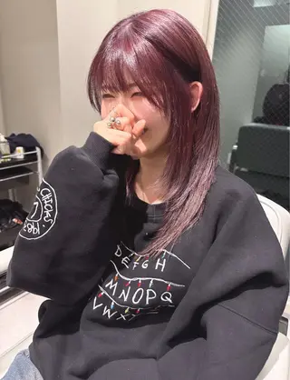 セミロング Rita/髪質改善 /透明感カラーのヘアスタイル