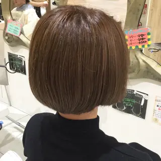 ショート カラー 松吉 純平のヘアスタイル
