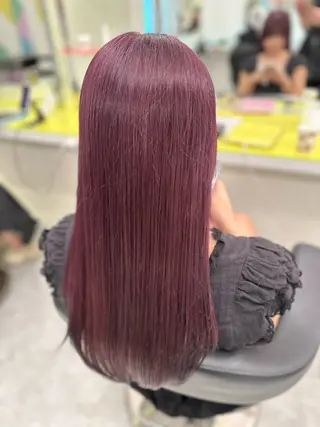 セミロング カラー ヘアアレンジ 🩵ダメージレス艶感 ハイトーン🩷のヘアスタイル