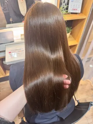 ロング 南 怜奈のヘアスタイル