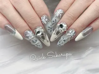 ネイル Quick Sukarupu新宿のネイルデザイン