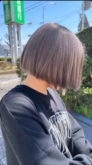 ショート 大西 瑠奈のヘアスタイル