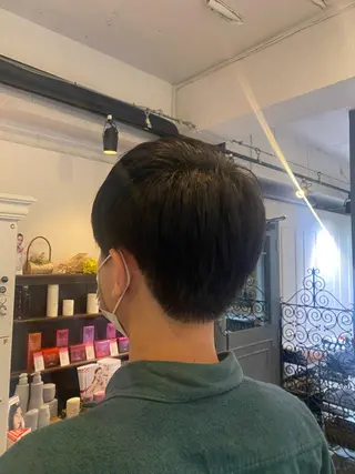 メンズ ボブ/透明感カラー 岸本涼奈のヘアスタイル