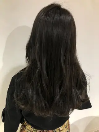 ロング カラー scene.池袋所属・scene. haraのヘアスタイル