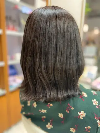 ミディアム カラー 菊地 美憂のヘアスタイル