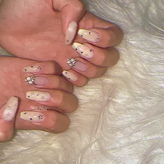 ネイル Nov. ネイルサロンのネイルデザイン