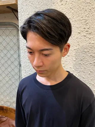 メンズ 傷ませないカラー・ ボブ・リクト💥のヘアスタイル