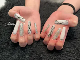 ネイル AviviyaNail所属・kubo ayaのネイルデザイン