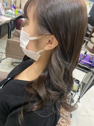 ミディアム 土屋朱理/ ハイトーンカラーのヘアスタイル