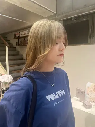 ロング カラー Ⓜ️irai ✮のヘアスタイル