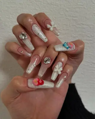 ネイル AZNAIL matsudaのネイルデザイン