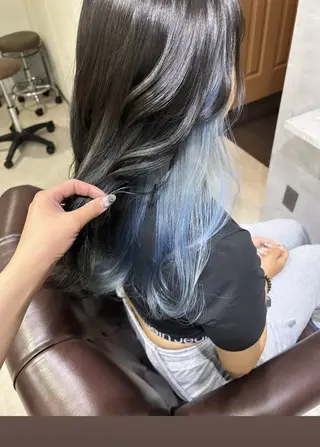 ロング 池袋/ダブルカラー GLADGE🩵のヘアスタイル