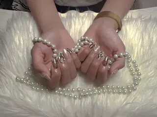 ネイル moanail所属・張 嘉鈺のネイルデザイン