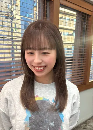 セミロング カラー aiko【艶カラー ・ミニモ年内で終了】のヘアスタイル